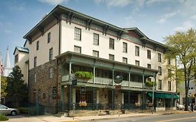Lambertville House